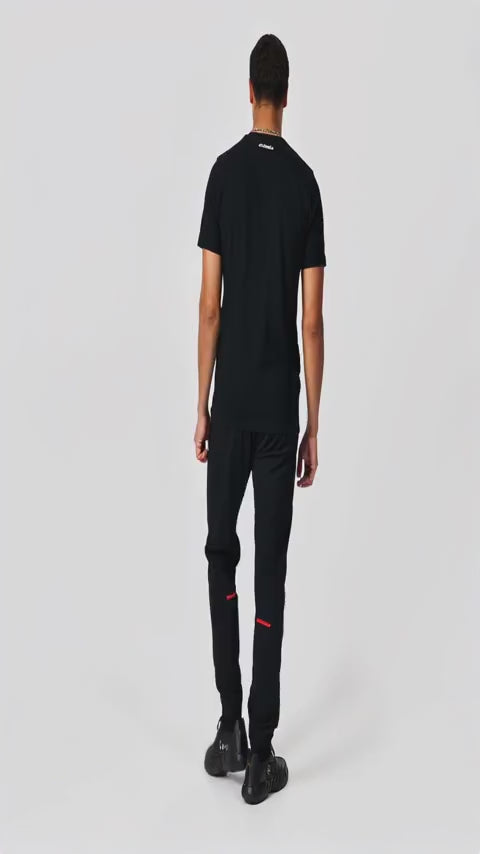 Uploaded by lively to create shoppable feed